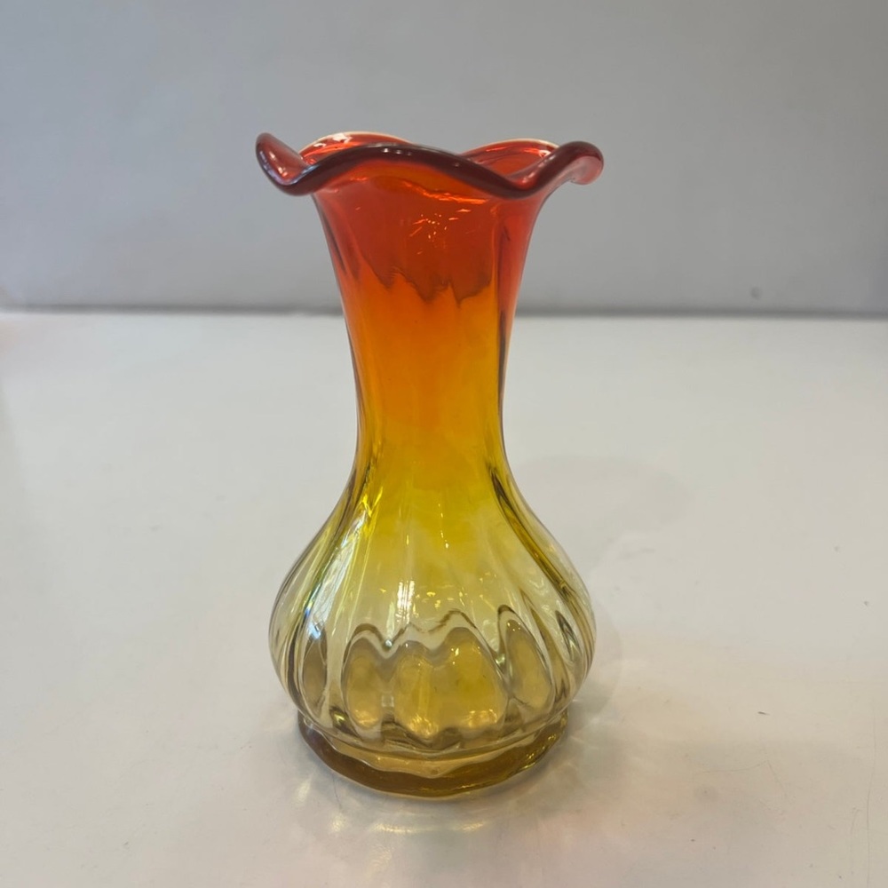 Vintage Amberina 5” Tall Vase Swirl Ruffled Top